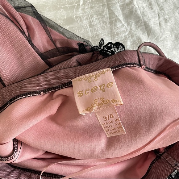 Pink and black one-shoulder asymmetrical formal dress with slit - Picture 11 of 15